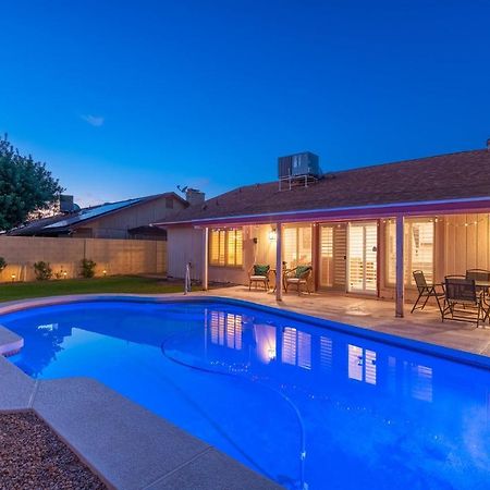 Large Pool With Diving Board, Remodeled 3Bdrm, Near State Farm Stdm And More! Peoria Extérieur photo